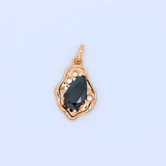 "Chic Black Teardrop Pendant in Gold Frame, XPPT1735 - Picture 8 of 13